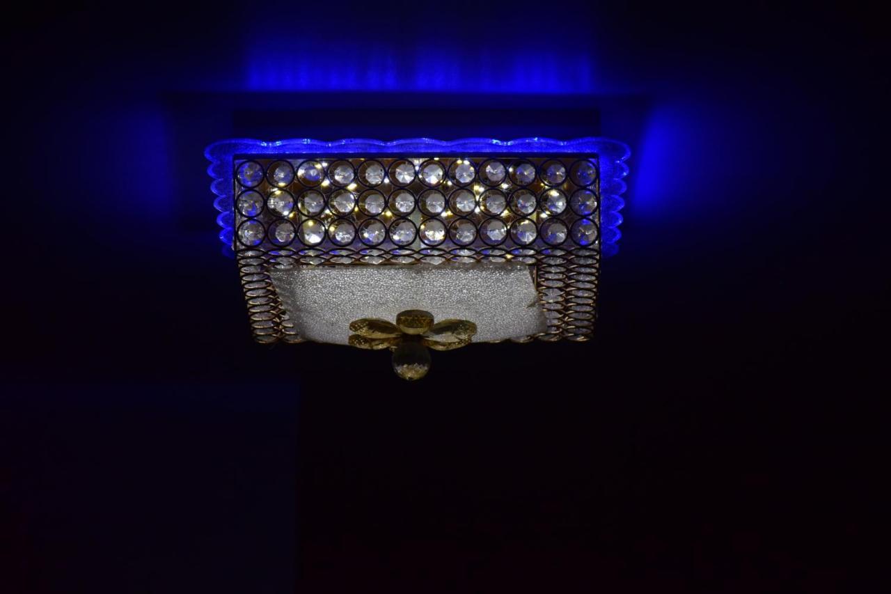 Gateway Suites Mumbai  Buitenkant foto